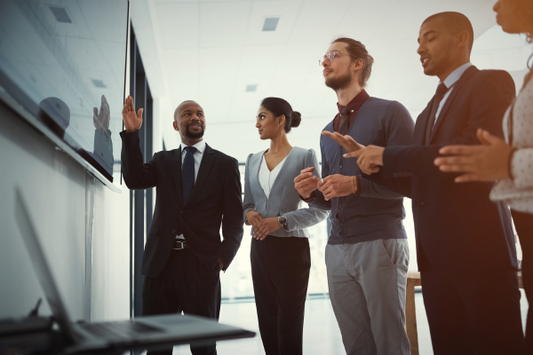 10 Signs Your Business Needs Mobile Device Management (MDM) Software